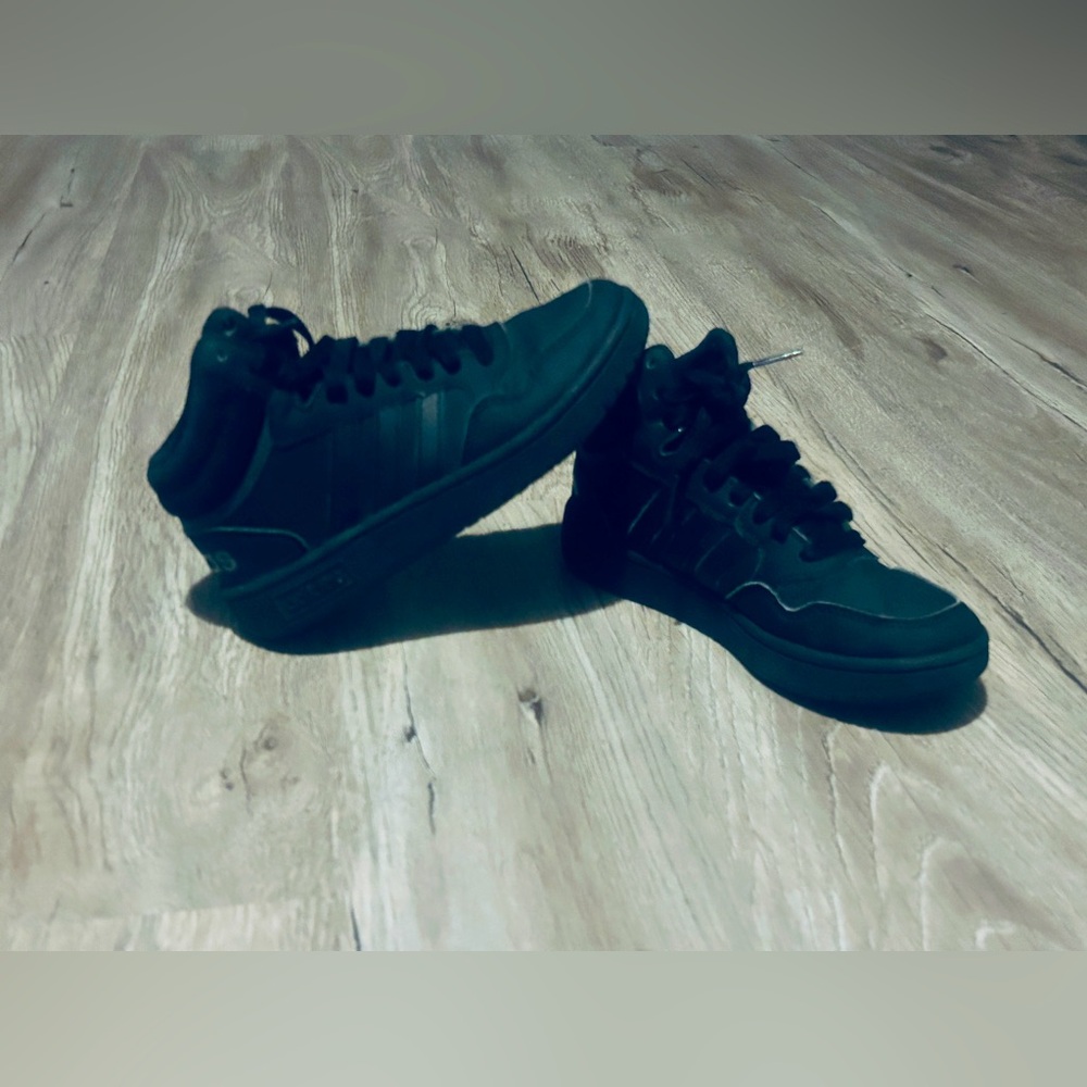 Boys Black Adidas High Tops sz 1Y
